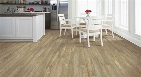 luxury vinyl tile plank flooring